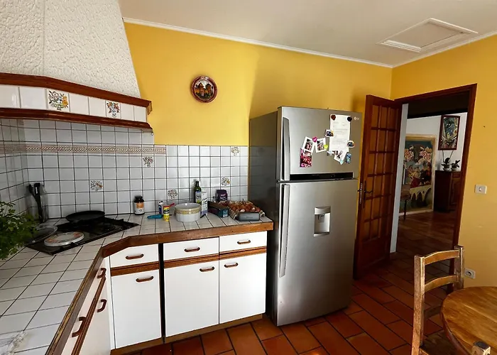 La Maison Brennus , Piscine, 15 Min Des Plages Feriehus