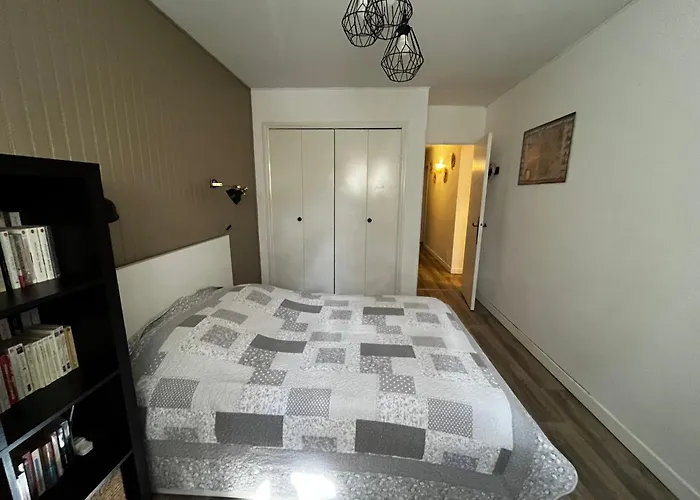 La Maison Brennus , Piscine, 15 Min Des Plages Feriehus *